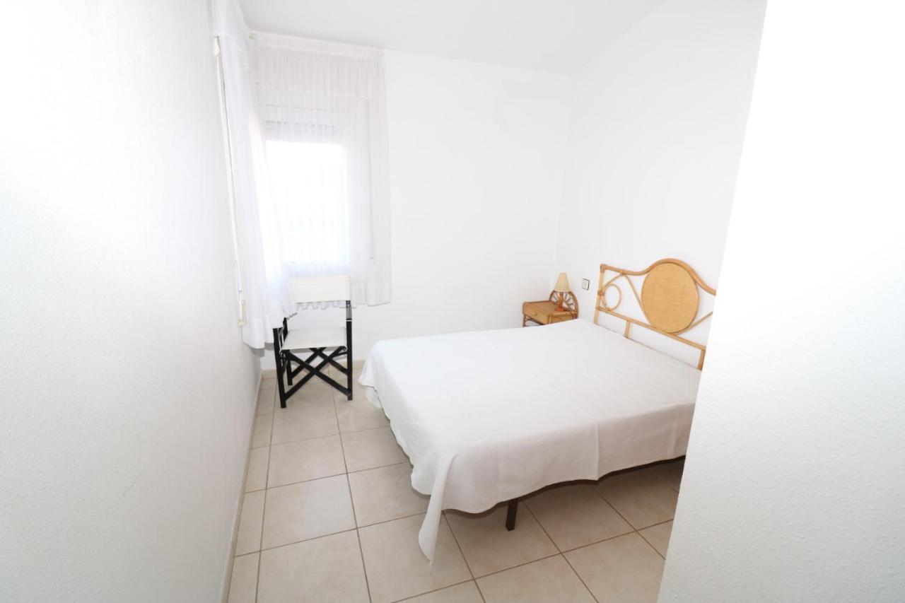 Villa Port Estrella 24 Roses Exterior foto
